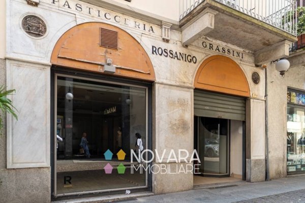 intera palazzina in vendita a Novara