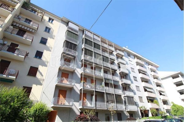 appartamento in vendita a Novara in zona zona San Martino