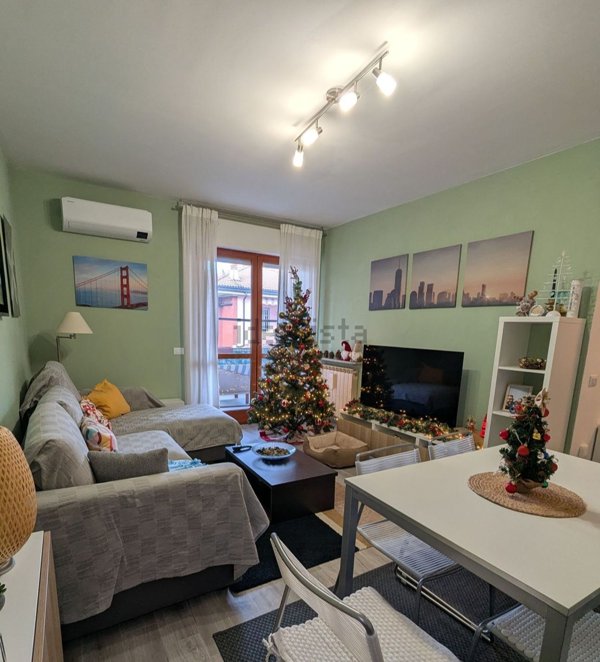 appartamento in vendita a Novara in zona Lumellogno