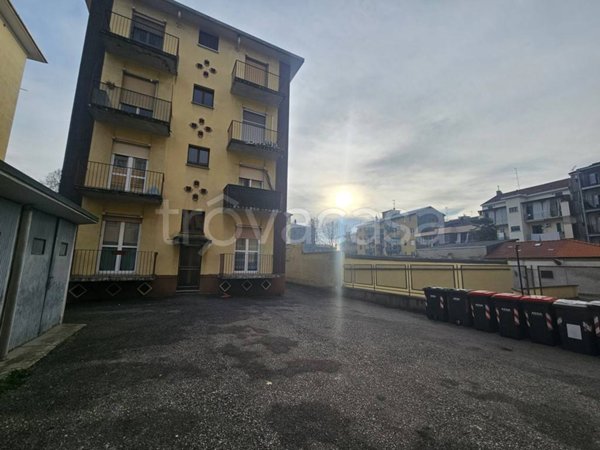 appartamento in vendita a Novara in zona zona Sacro Cuore