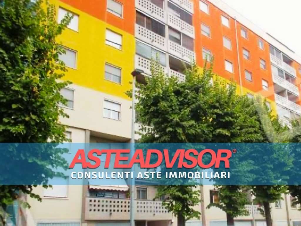 appartamento in vendita a Novara in zona zona Cittadella - Villaggio Dalmazia