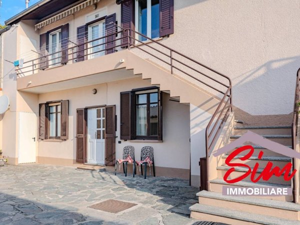 casa indipendente in vendita a Novara in zona zona Bicocca