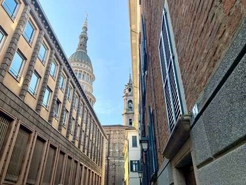 appartamento in vendita a Novara in zona Centro Città