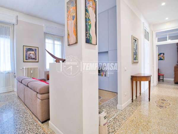 appartamento in vendita a Novara in zona Centro Città