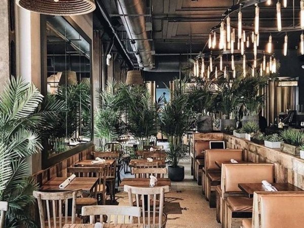 negozio in vendita a Novara in zona zona Sant'Andrea - San Rocco