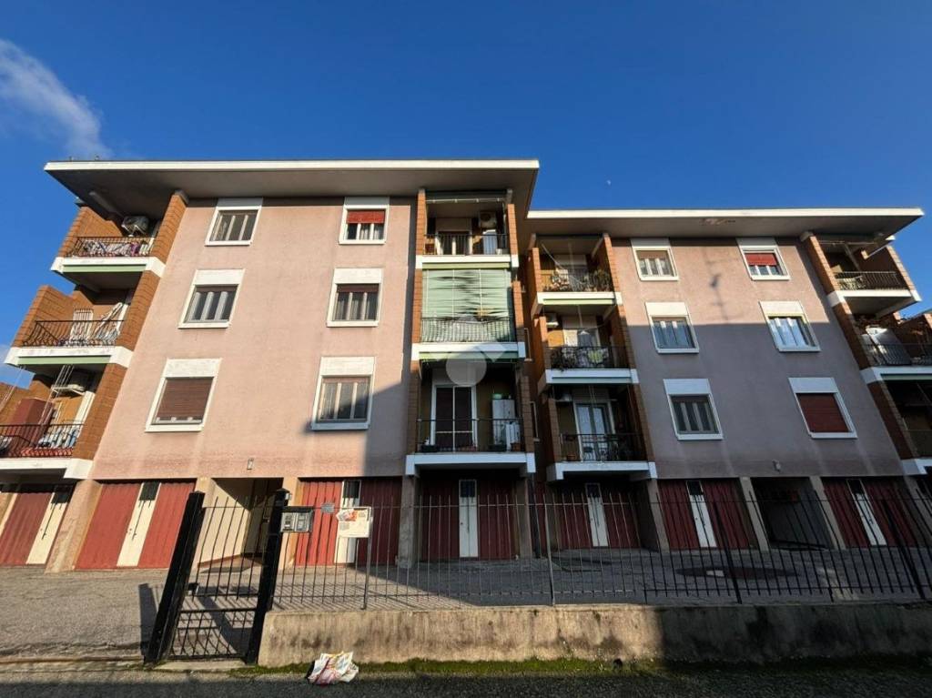 casa indipendente in vendita a Novara in zona zona Sant'Andrea - San Rocco