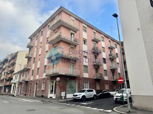 appartamento in vendita a Novara in zona zona San Martino