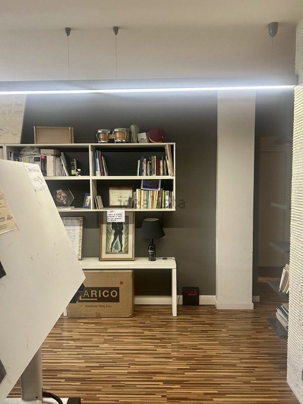 ufficio in vendita a Novara