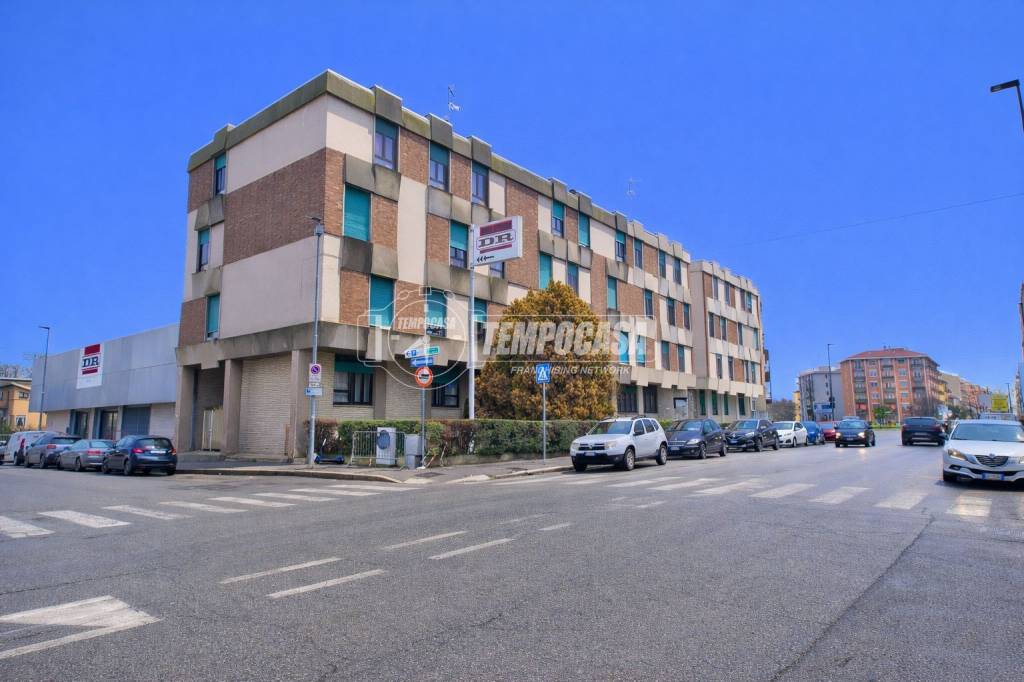 appartamento in vendita a Novara in zona zona Agogna - San Paolo