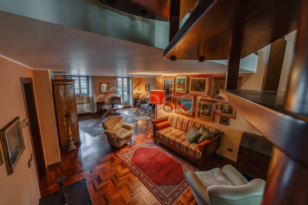 appartamento in vendita a Novara in zona Centro Città