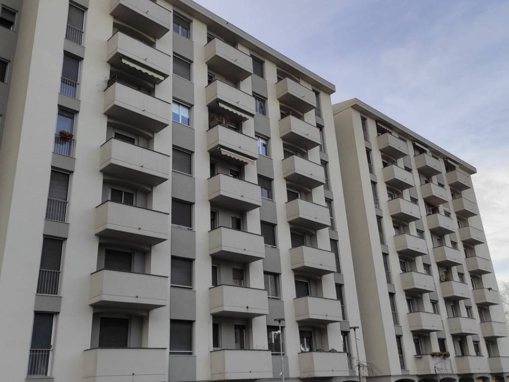 appartamento in vendita a Novara in zona zona Porta Mortara