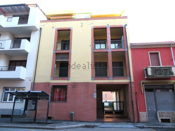 appartamento in vendita a Novara in zona Centro Città