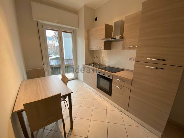 appartamento in vendita a Novara in zona Centro Città