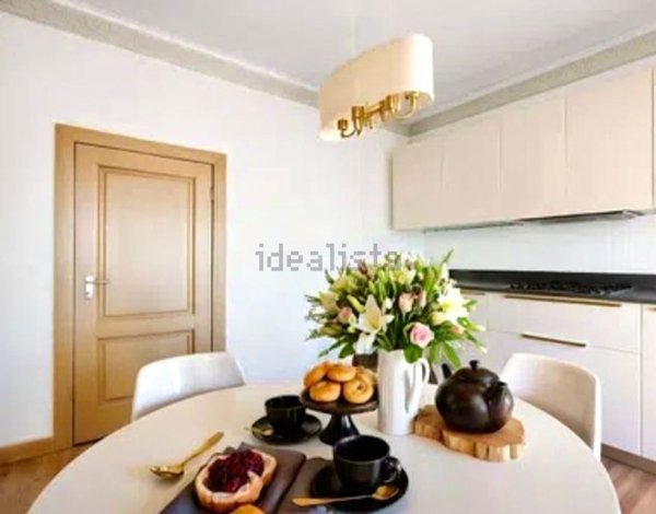 appartamento in vendita a Novara in zona Centro Città