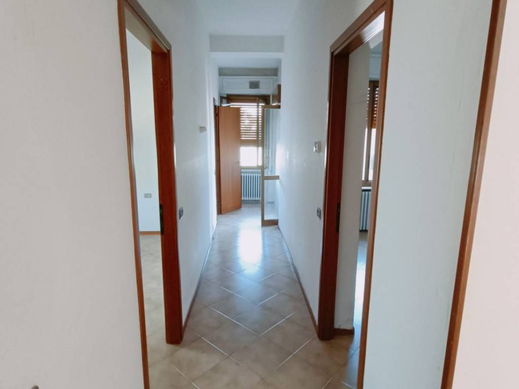 appartamento in vendita a Novara in zona zona Cittadella - Villaggio Dalmazia