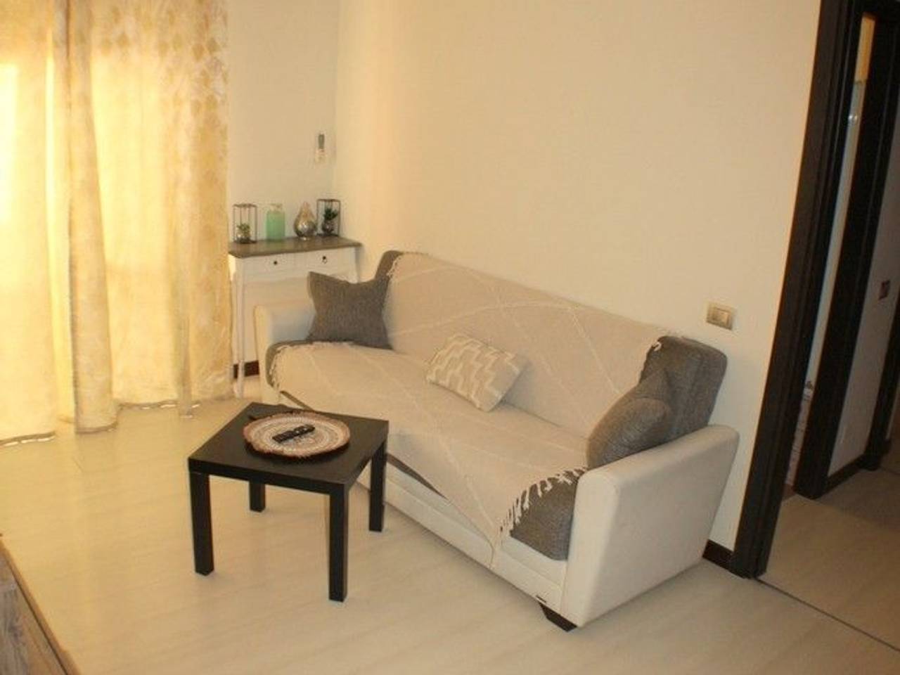 appartamento in vendita a Novara in zona Casalgiate