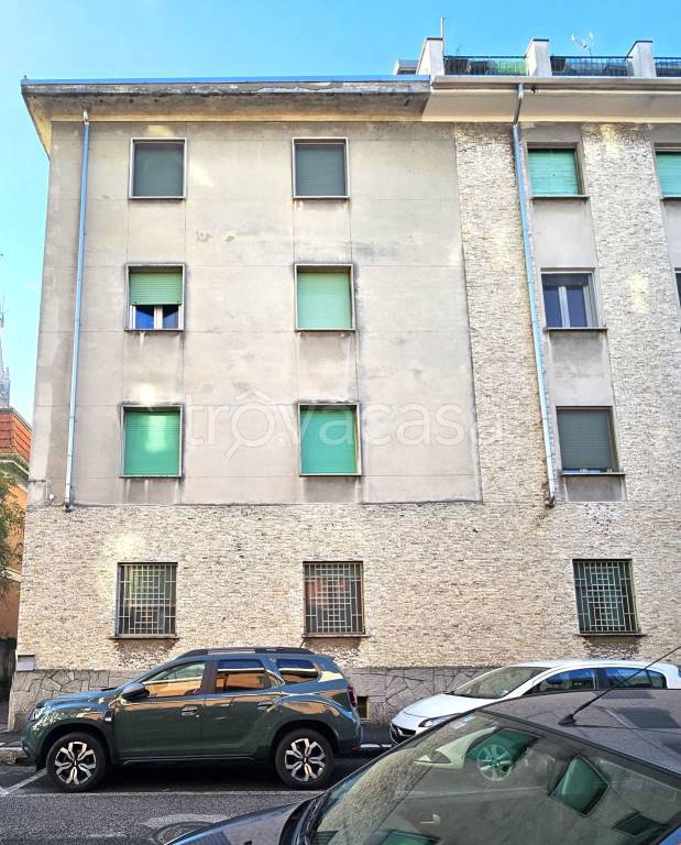 appartamento in vendita a Novara in zona zona Sacro Cuore