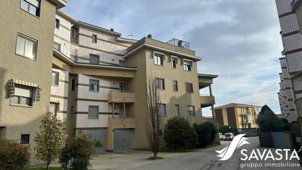 appartamento in vendita a Novara in zona Lumellogno