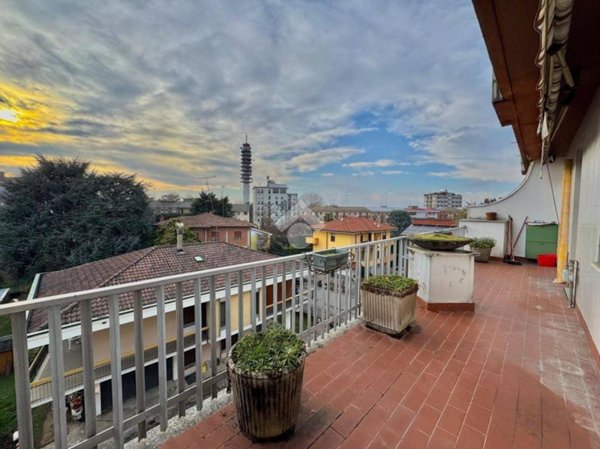 appartamento in vendita a Novara in zona zona Agogna - San Paolo