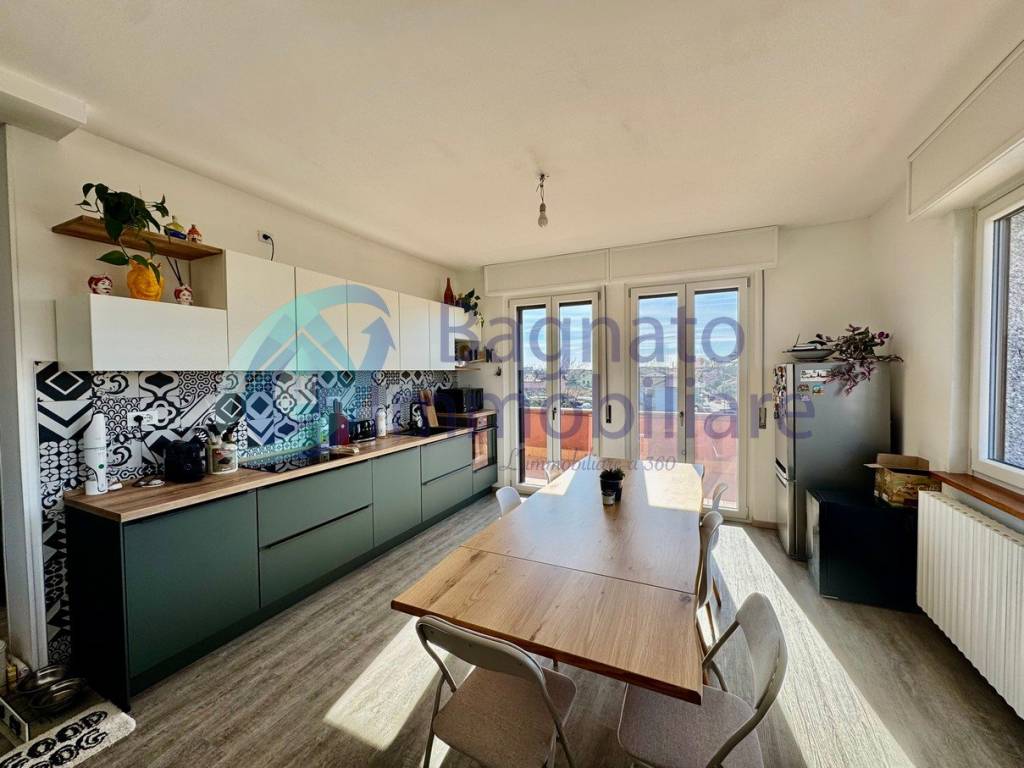 appartamento in vendita a Novara in zona Vignale