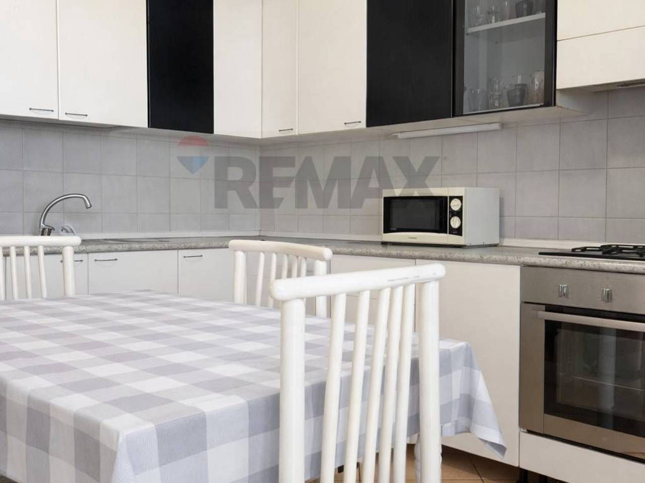 appartamento in vendita a Novara in zona zona Cittadella - Villaggio Dalmazia