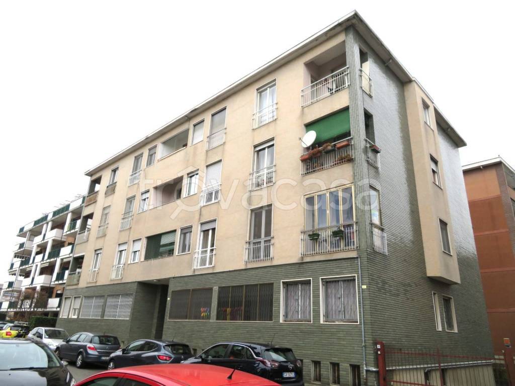 appartamento in vendita a Novara in zona zona Sant'Andrea - San Rocco