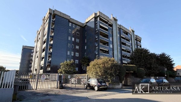 appartamento in vendita a Novara in zona zona Cittadella - Villaggio Dalmazia