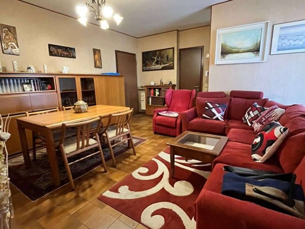 appartamento in vendita a Novara in zona Pernate