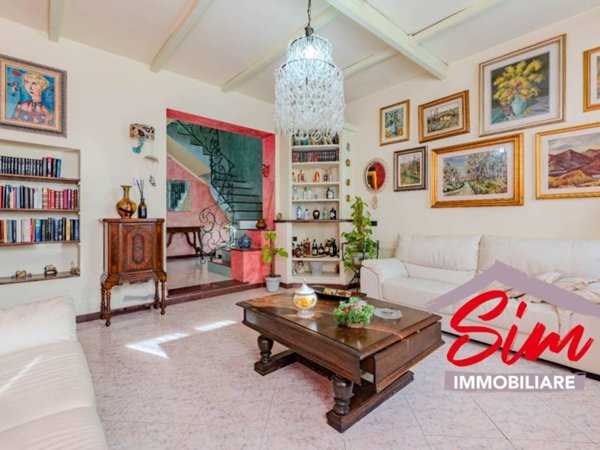 casa indipendente in vendita a Novara in zona zona Agogna - San Paolo