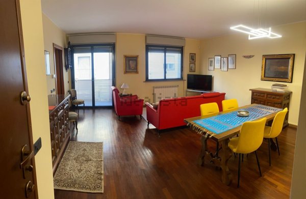 appartamento in vendita a Novara in zona Centro Città