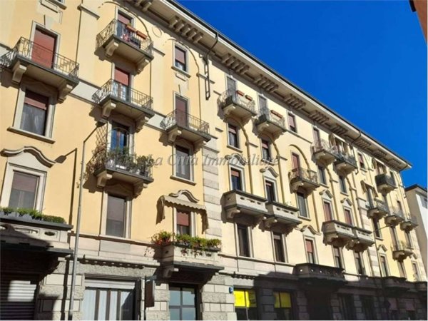 appartamento in vendita a Novara in zona Centro Città
