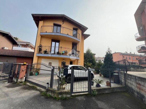 casa indipendente in vendita a Novara in zona Torrion Quartara