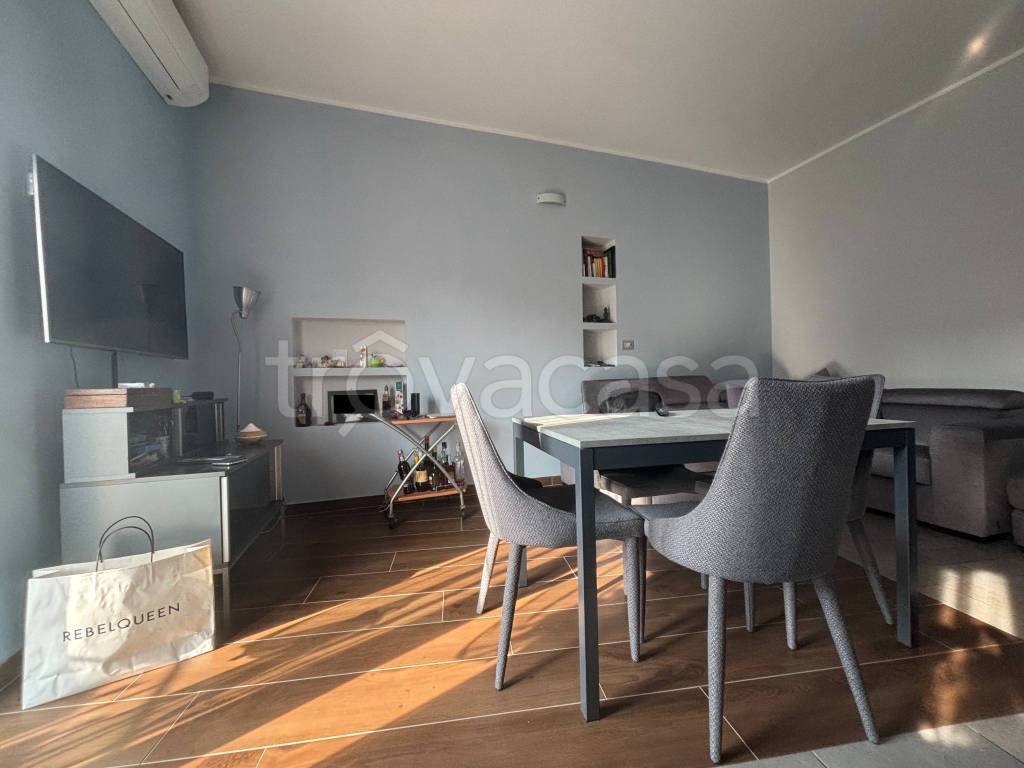 appartamento in vendita a Novara in zona zona Porta Mortara