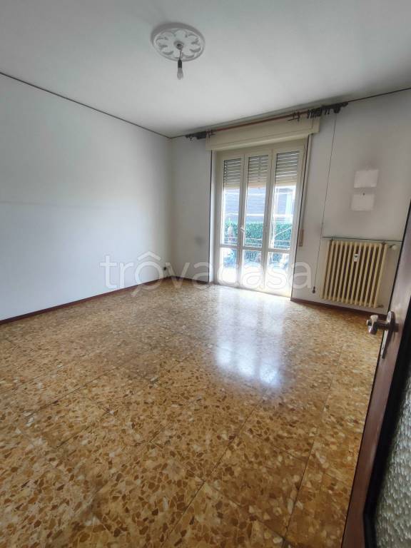 appartamento in vendita a Novara in zona Pernate