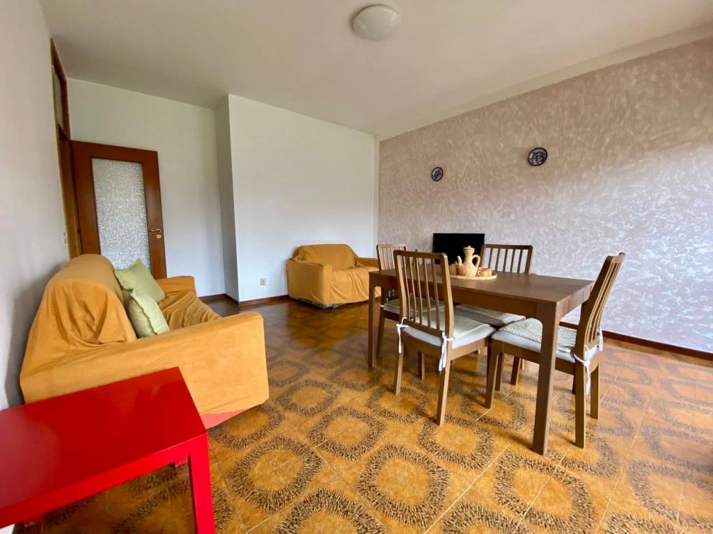 appartamento in vendita a Novara in zona zona Cittadella - Villaggio Dalmazia