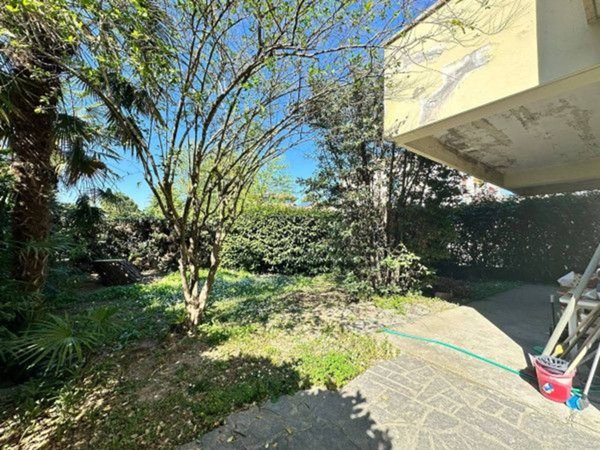 casa indipendente in vendita a Novara in zona zona Sacro Cuore