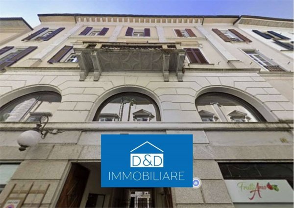 appartamento in vendita a Novara in zona Centro Città