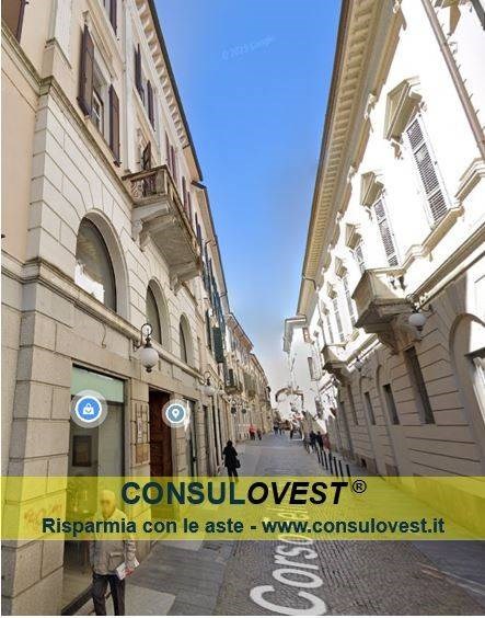 appartamento in vendita a Novara in zona Centro Città