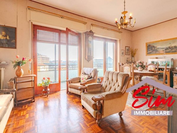 appartamento in vendita a Novara in zona Veveri