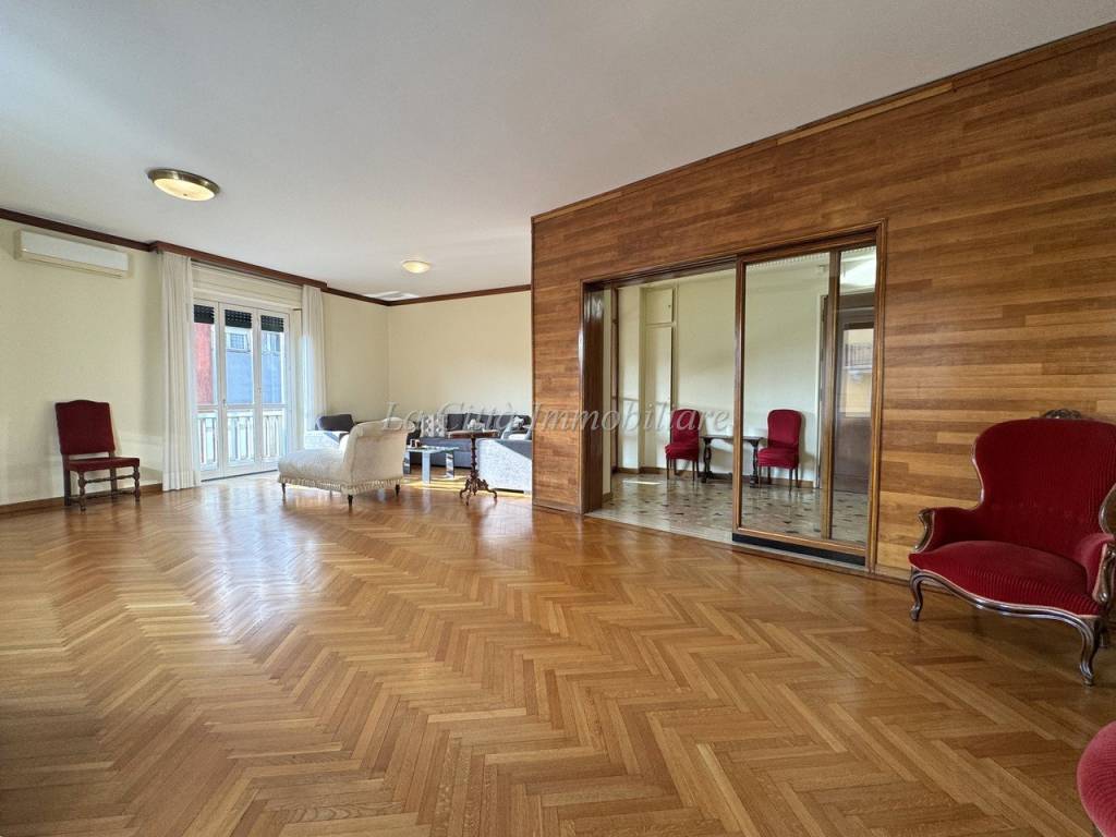 appartamento in vendita a Novara in zona zona Sacro Cuore