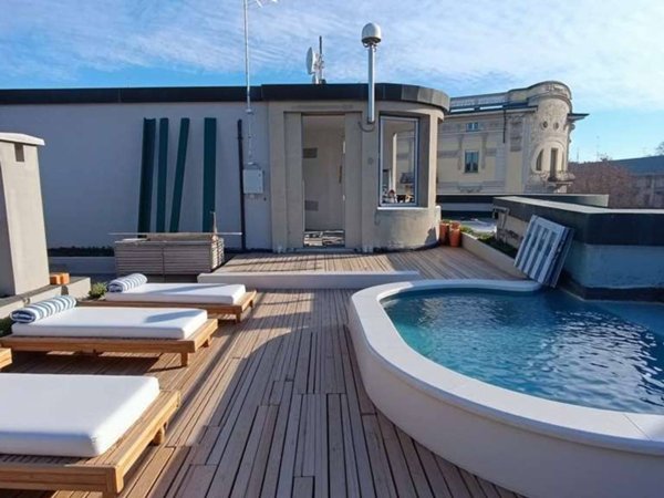 appartamento in vendita a Novara in zona Centro Città