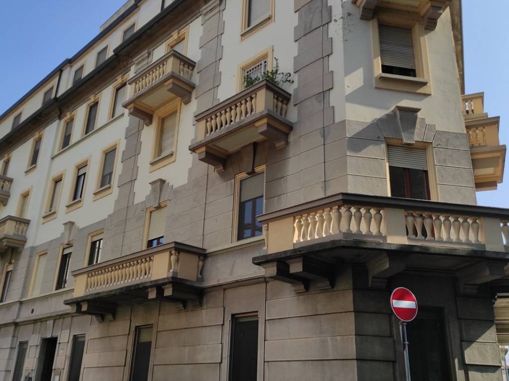 ufficio in vendita a Novara in zona Centro Città