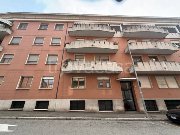 ufficio in vendita a Novara in zona zona San Martino