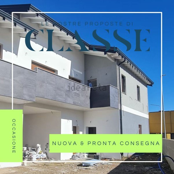 casa indipendente in vendita a Novara in zona Pernate