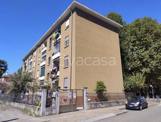 appartamento in vendita a Novara in zona zona Sant'Andrea - San Rocco