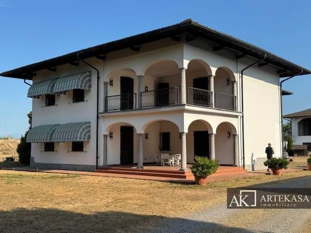 villa in vendita a Novara in zona zona Agogna - San Paolo