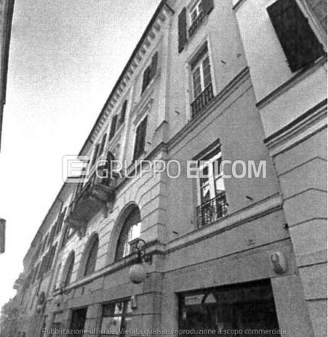 appartamento in vendita a Novara in zona Centro Città