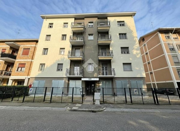 appartamento in vendita a Novara in zona zona Agogna - San Paolo