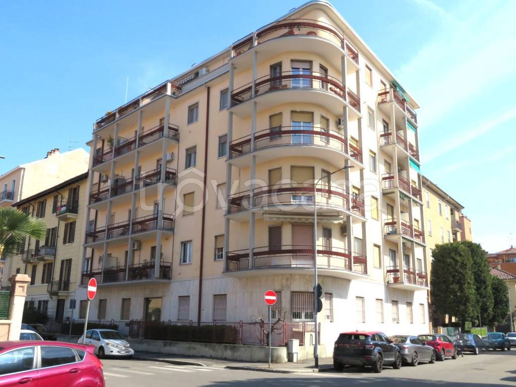 appartamento in vendita a Novara in zona zona Porta Mortara