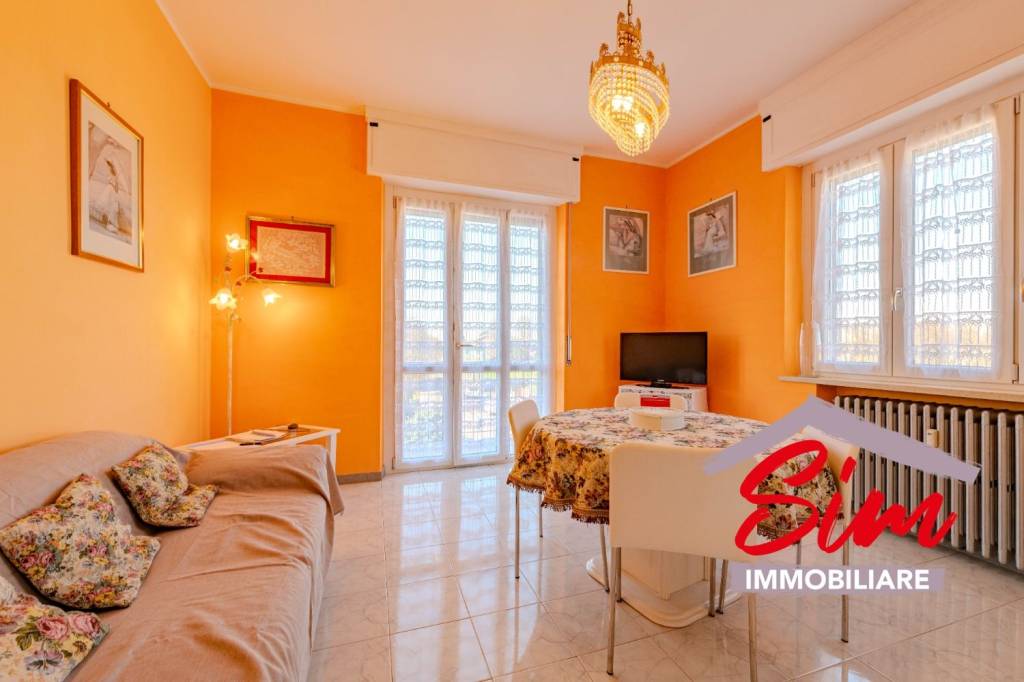 appartamento in vendita a Novara in zona Pernate